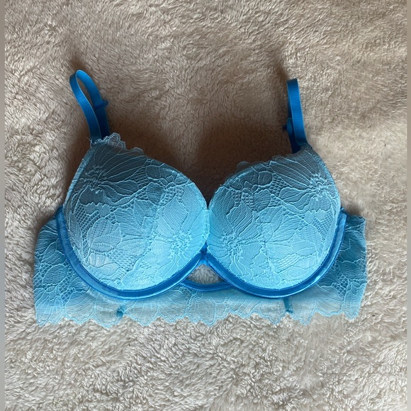 Lasenza beyond sexy classic plunge bra - Picture 1 of 3